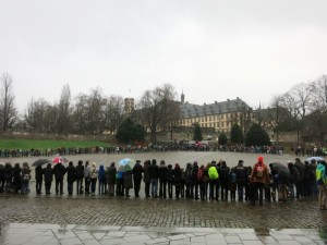 SetRatioSize800800-12-Pfadfinder-Abschlusskreis-auf-dem-Domplatz